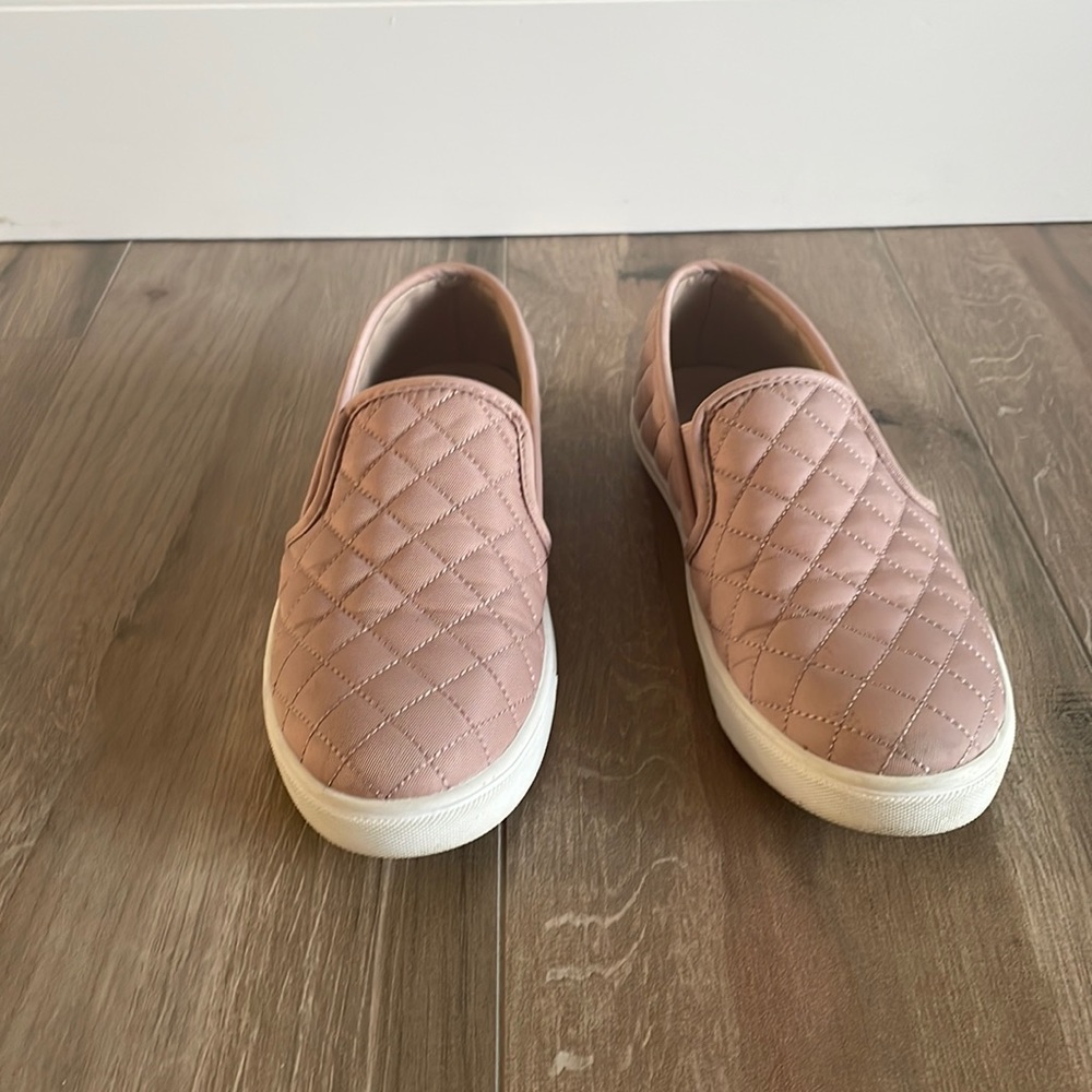 Used Women’s Steven Madden size 8 shoes